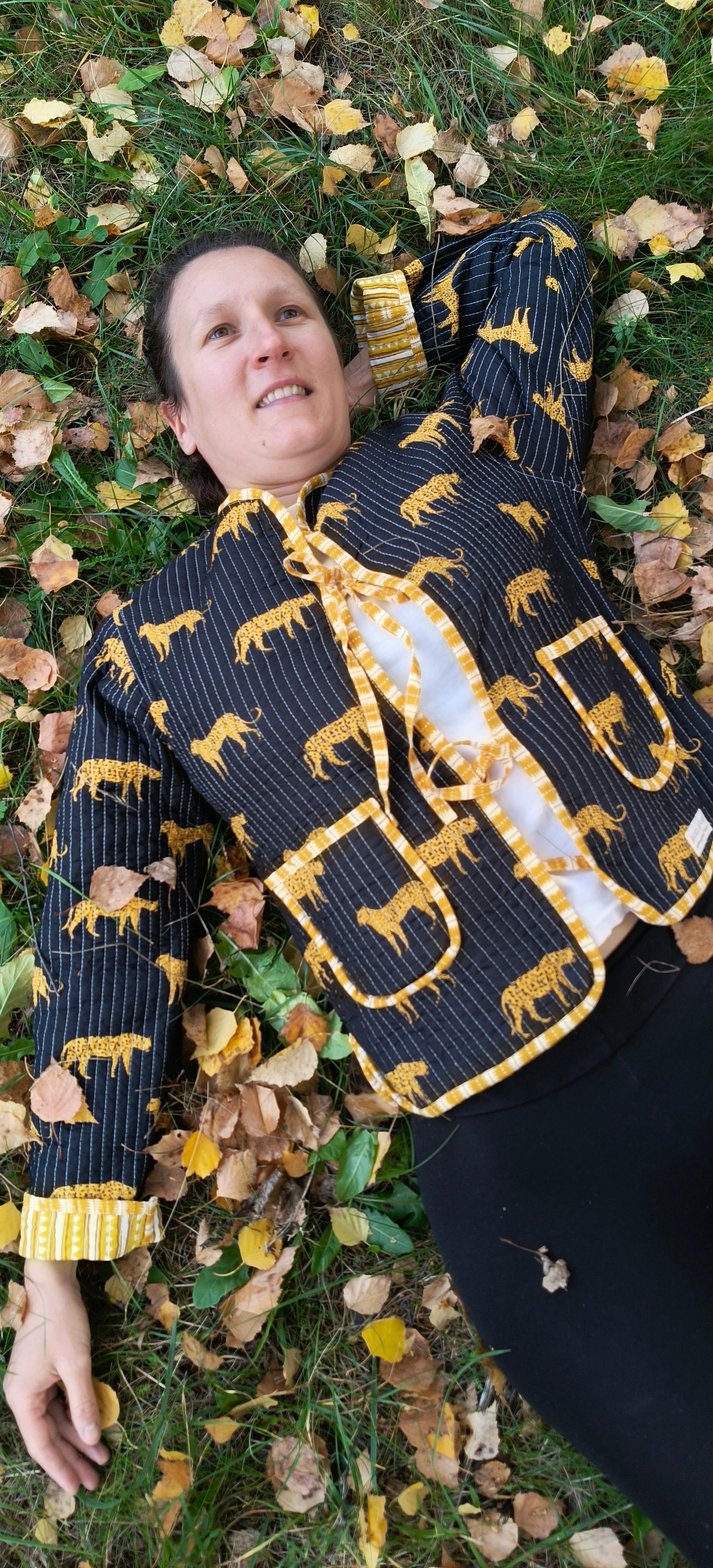 Veste léopard noire